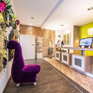 3* Hotell Arthotel